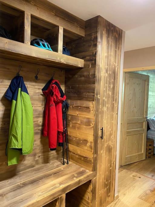 Gorgeous 2 Bedroom, 2 Full Bath, Ski In Apartment! Winner Of 2025 And 2024 Traveller Award! Morzine Exterior foto